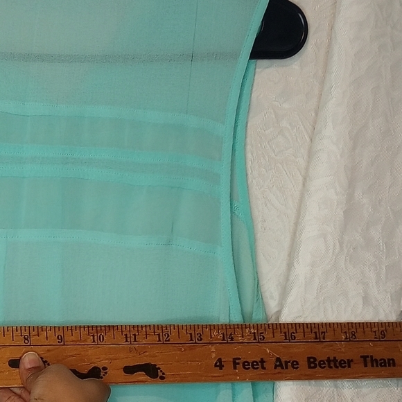 American eagle Tank Blouse see thru - Picture 5 of 8